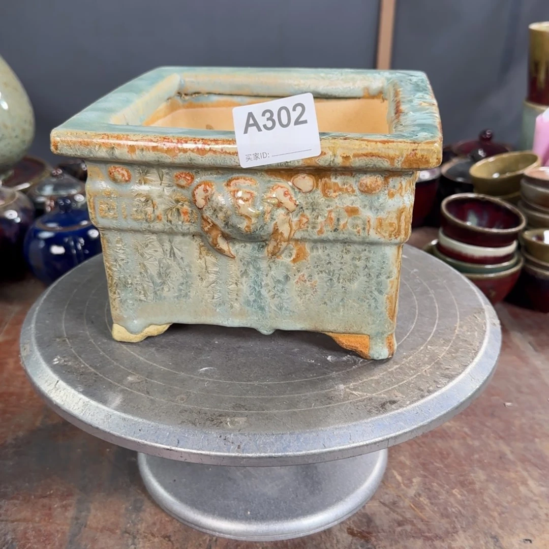 紫砂花盆我**呢302         瑕疵品