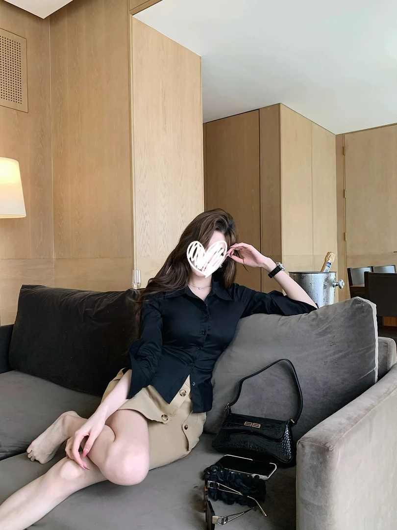 RoseGirls【钓系姐姐黑色高阶版】高智ol“双c腰”黑衬衫/卡其包臀裙