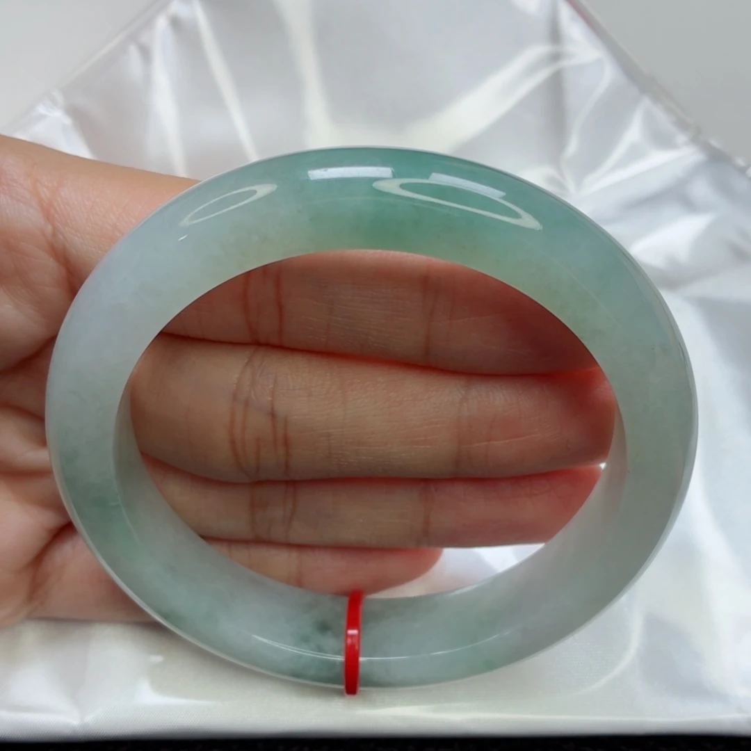 翡翠未镶嵌手镯老坑58圈湖水蓝半山水010