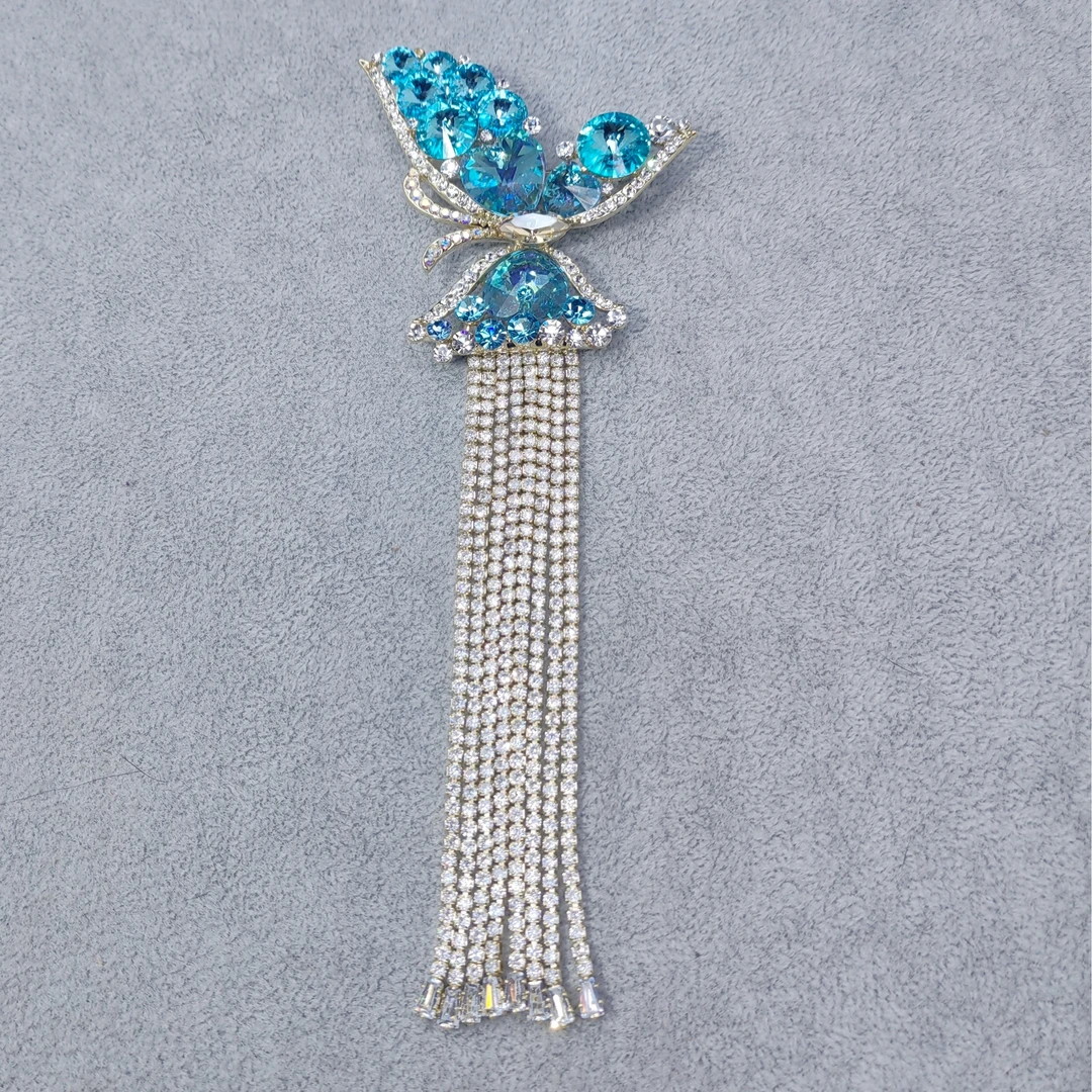 锌合金仿水晶胸针 时尚奢华百搭施华洛湖蓝蝴蝶流苏胸针3424