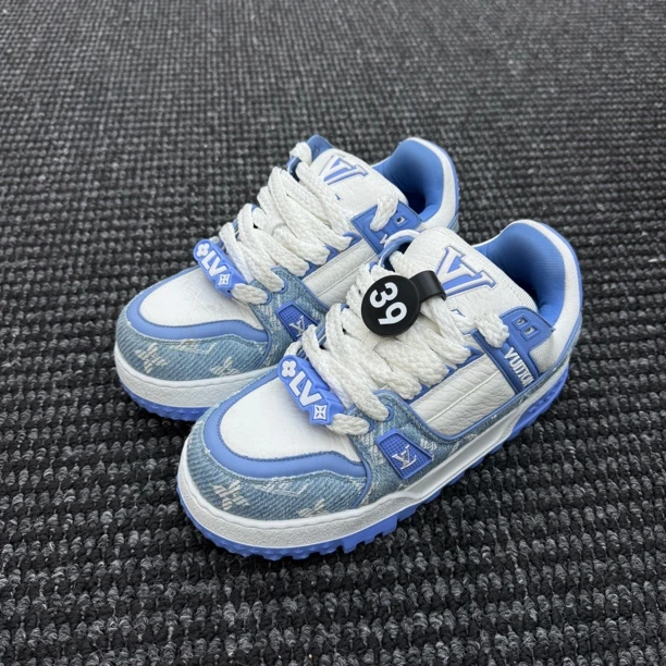 99新 LouisVuitton/路易威登 39码 trainer 胖丁 白蓝满印牛仔