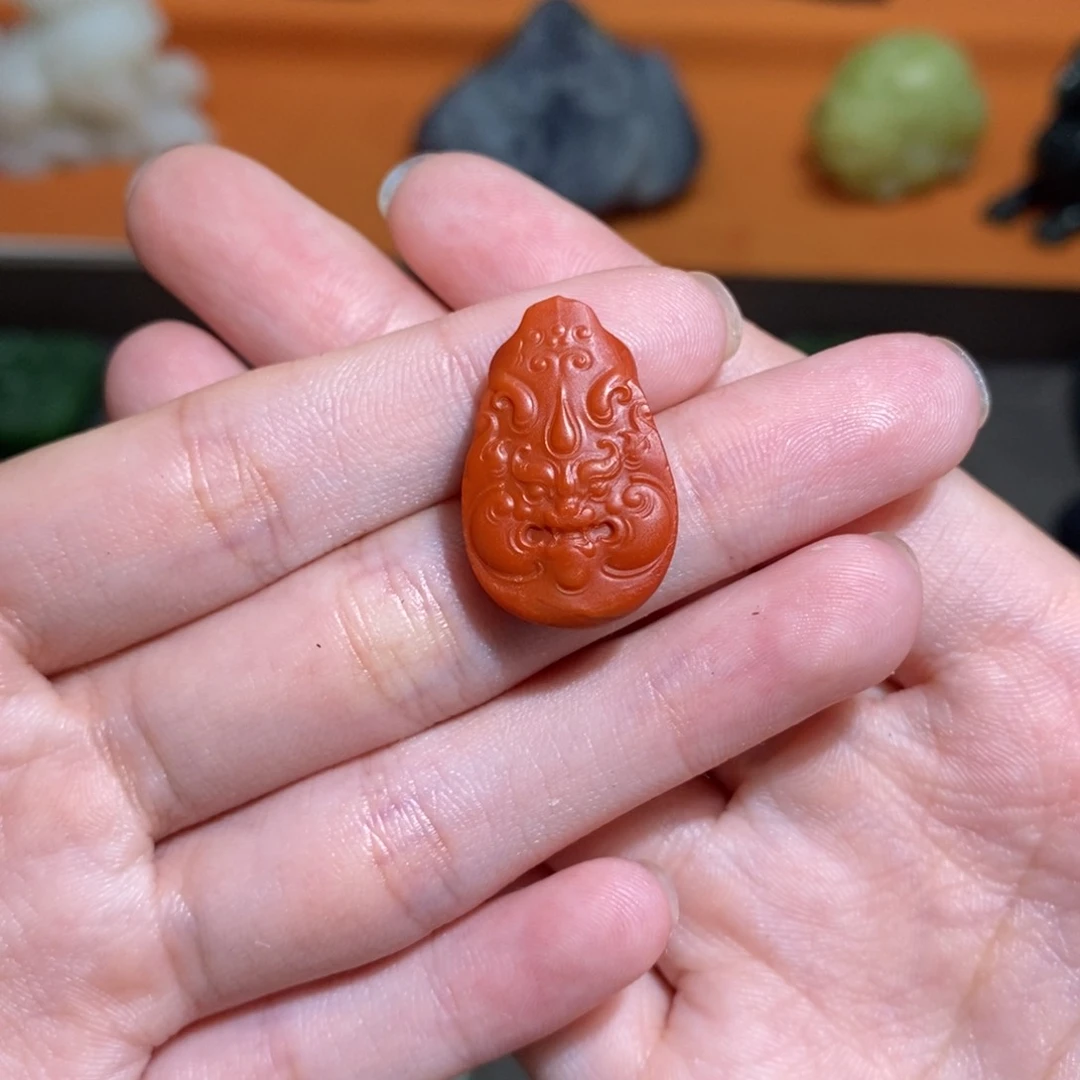 优***仔玛瑙/玉髓颈饰未镶嵌南红玛瑙定制