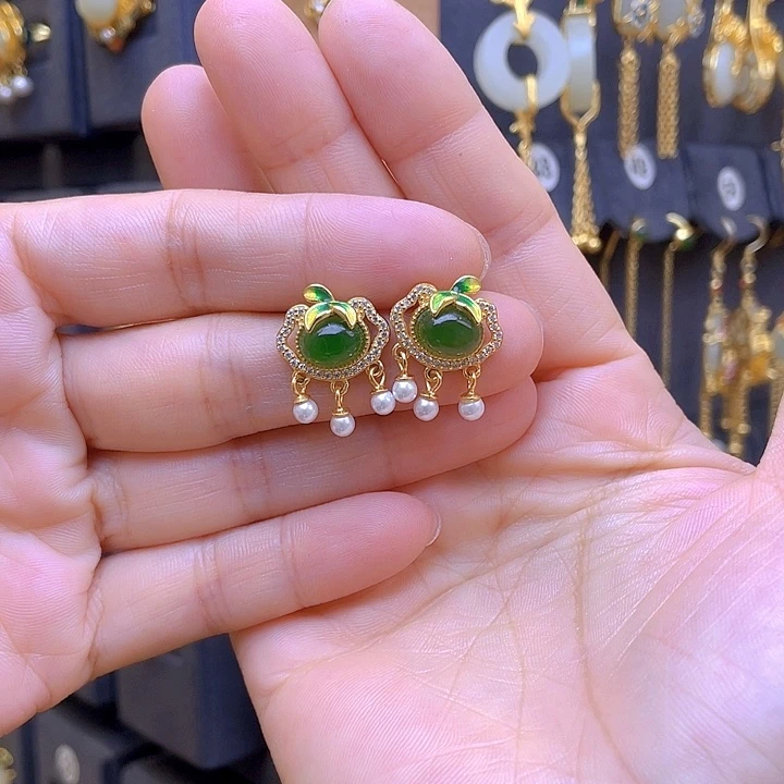 银S925镀金镶嵌和田玉耳饰