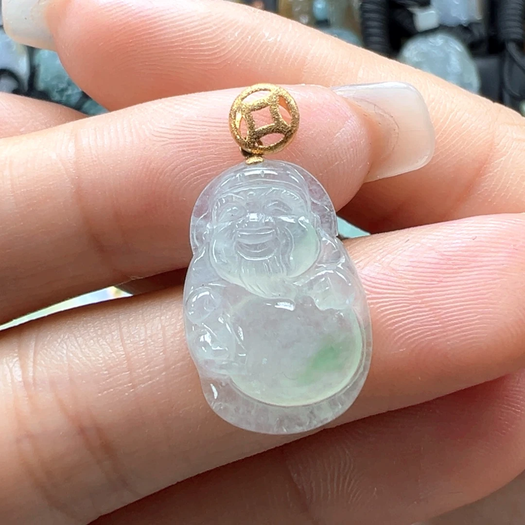 翡翠18K金镶嵌颈饰财神