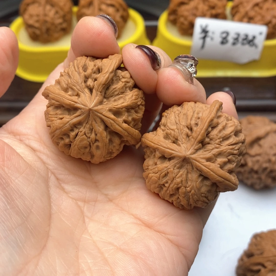 文玩核桃把件394号雨花石丁