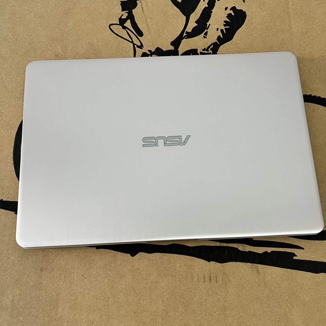 8新 ASUS/华硕 华硕S406U i5-8250 4+256集显二手笔记本