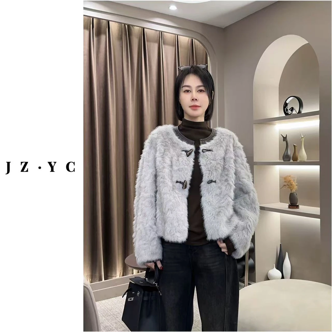【洁子推荐】 2024冬季241677新款轻奢风圆领拼接毛毛外套JZYC