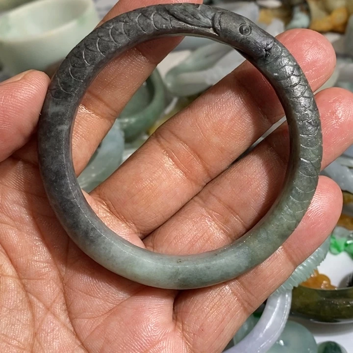 未镶嵌定制翡翠毛货