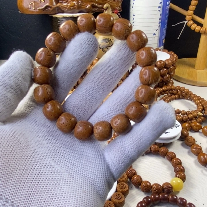 ****名桃核手串桃核光珠老型红皮