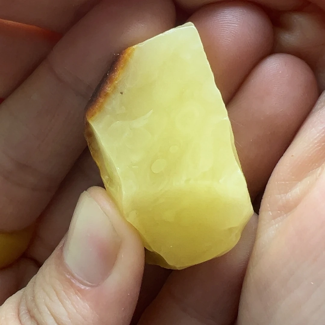 源***源定制琥珀蜜蜡定制