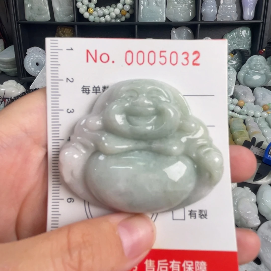 吊坠(不含链)未镶嵌翡翠微瑕