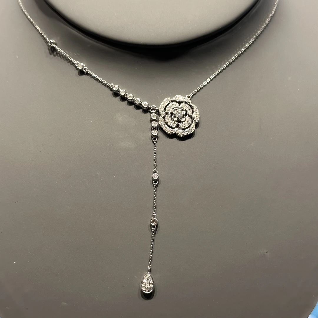 【欣阳】18K 3g 85分山茶花项链