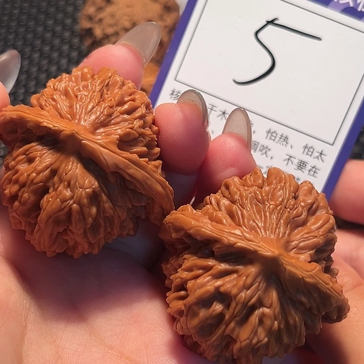 李***o核桃文玩核桃45四座楼