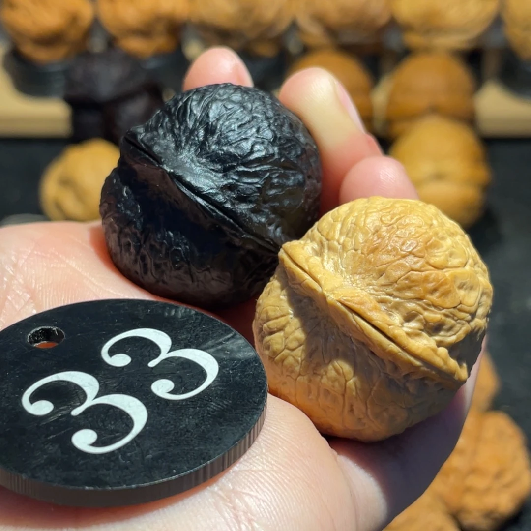 龙转乾坤双色珠核桃33。