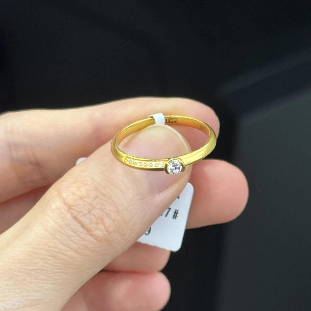 圆钻戒指足金999