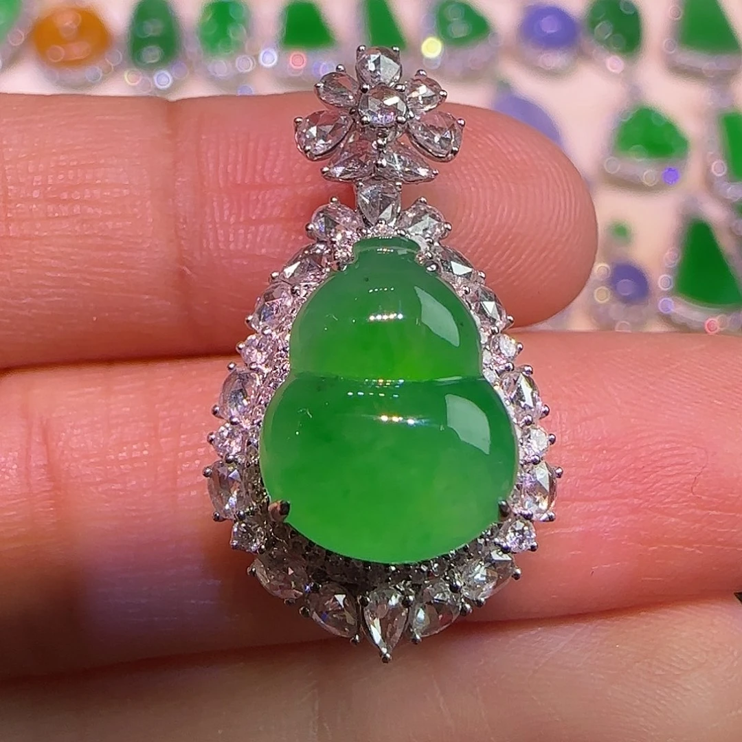 翡翠18K金镶嵌吊坠(不含链)