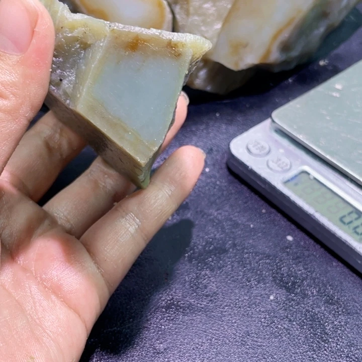 未镶嵌和田玉珠宝半成品