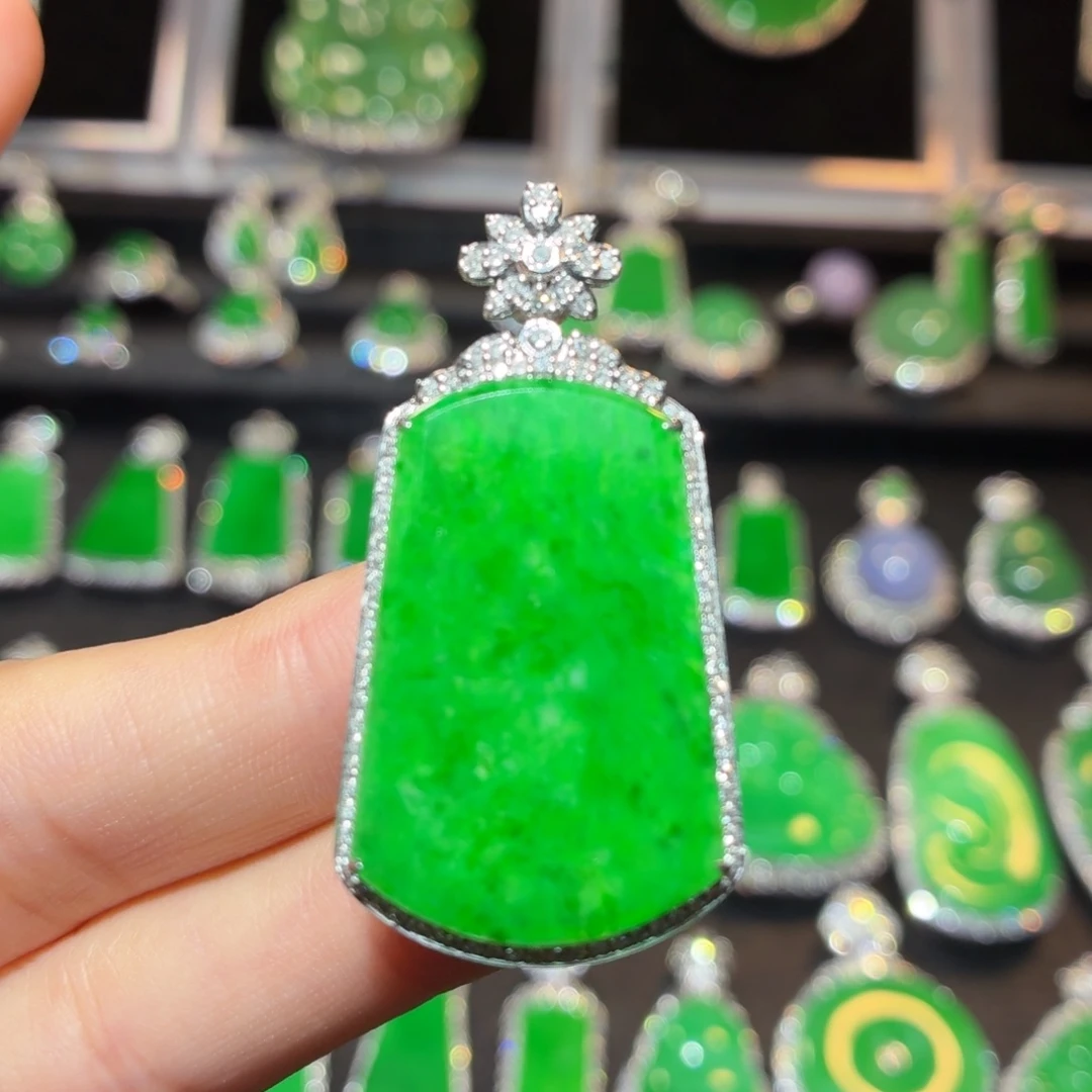 翡翠18K金镶嵌吊坠(不含链)82号