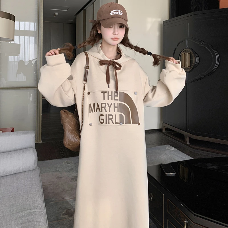 2025年春季新款字母印花长袖卫衣裙女韩系慵懒风休闲中长款连衣裙