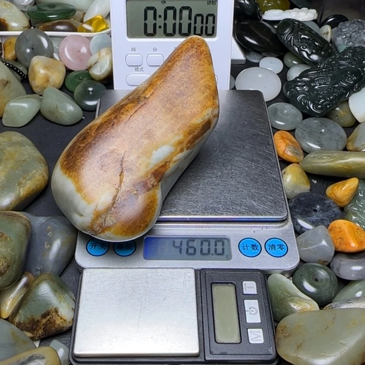 颈饰未镶嵌和田玉（子料）老*