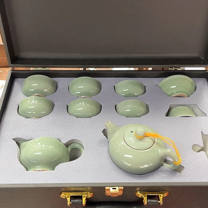 孤品茶具套装等。