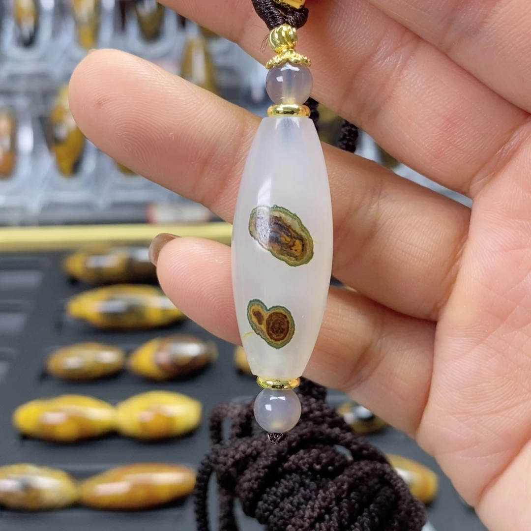 玛瑙/玉髓颈饰合金