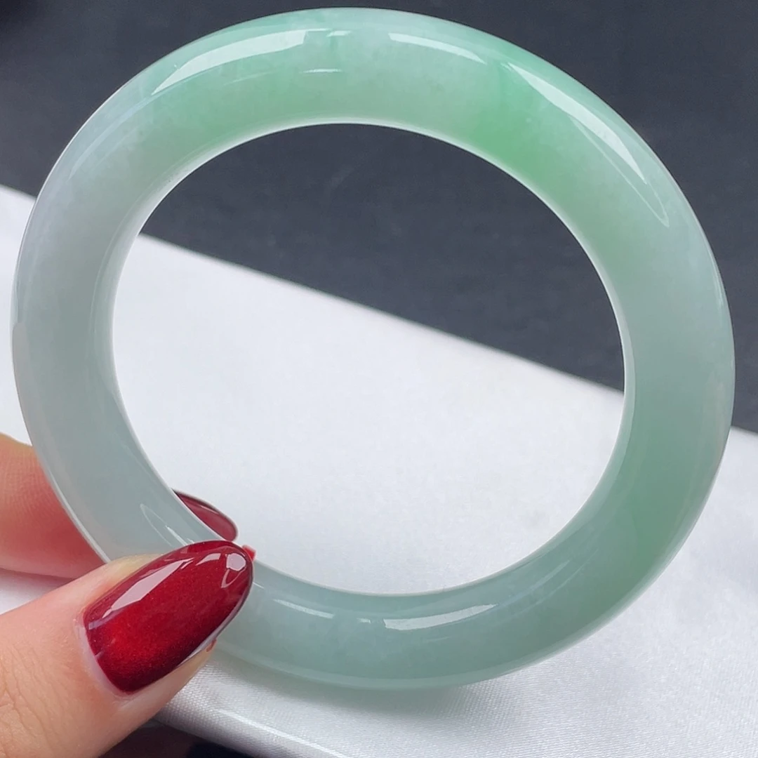 翡翠未镶嵌手镯56圆条