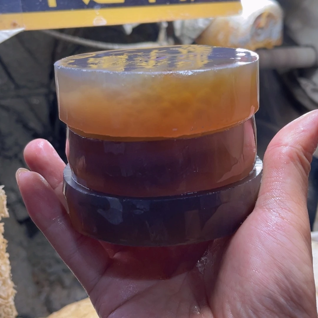 安***恙定制玛瑙手镯工费