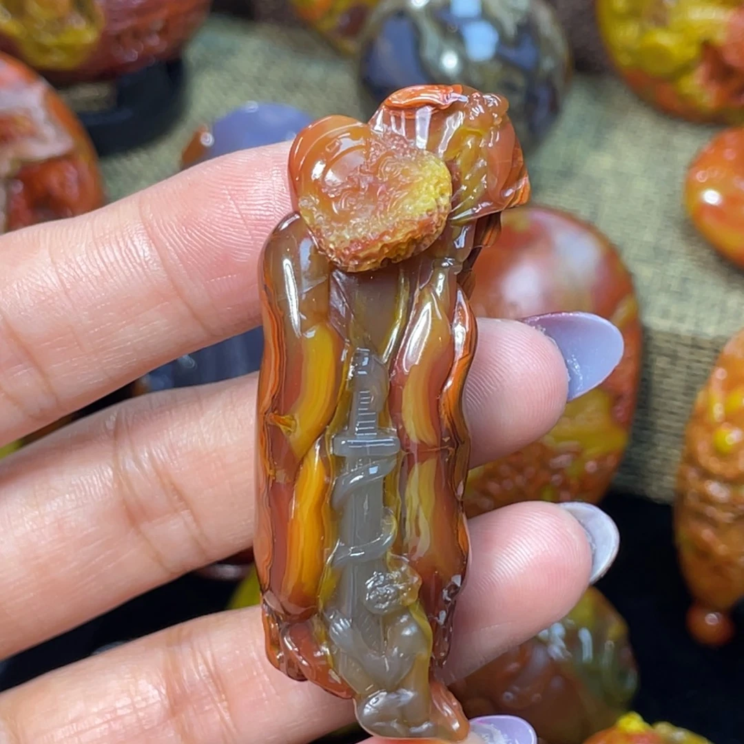 玛瑙/玉髓未镶嵌珠宝奇石北票钟馗3888福利