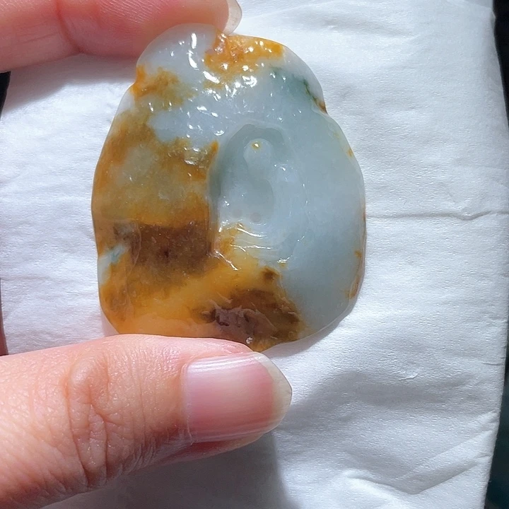 颈饰未镶嵌翡翠天