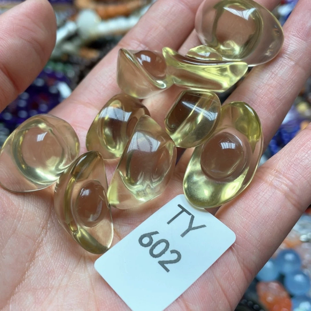 水晶多样性发一只未镶嵌