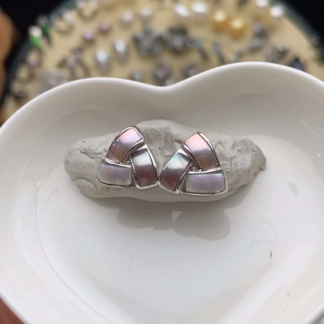 银S925镶嵌画框淡水珍珠炫彩淡水珍珠耳钉