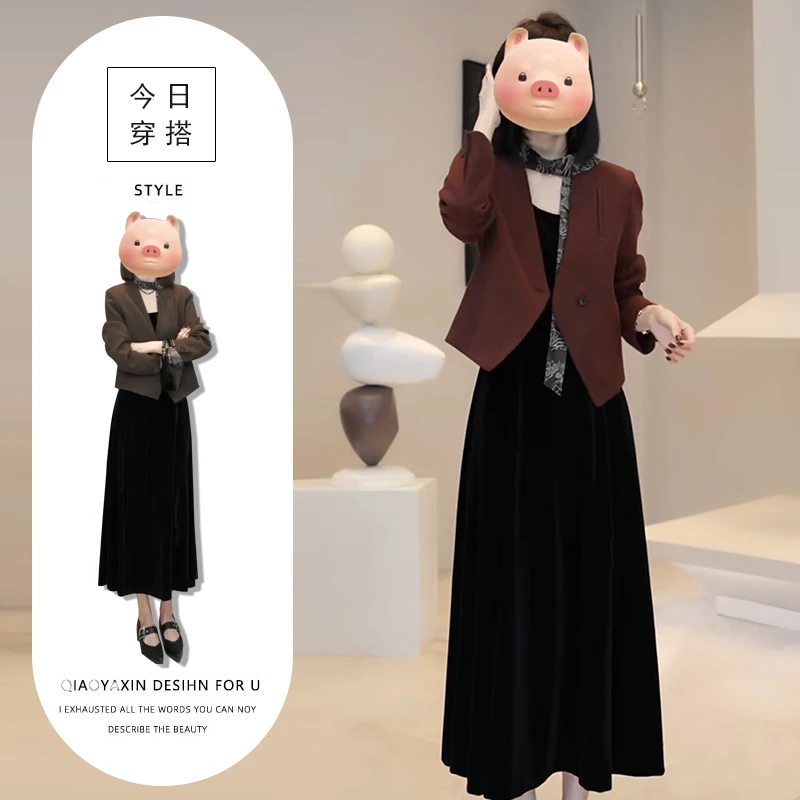高级感小洋装套装女2025早秋设计感短款气质外套+黑色丝绒连衣裙