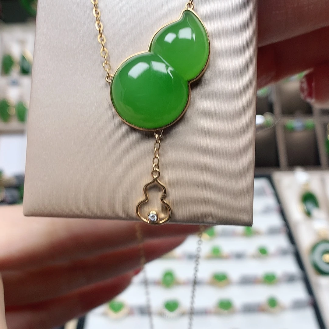 和田玉（碧玉）18K金镶嵌颈饰22
