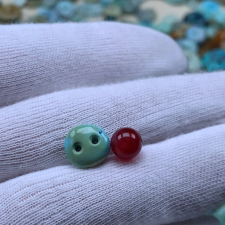 南红玛瑙未镶嵌珠宝奇石