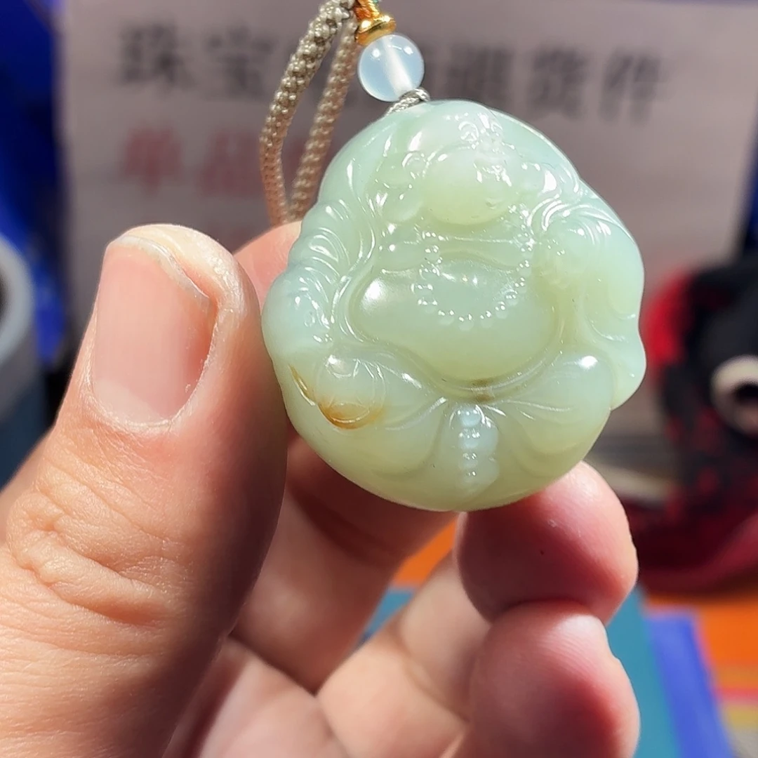 和田玉（糖玉）未镶嵌颈饰