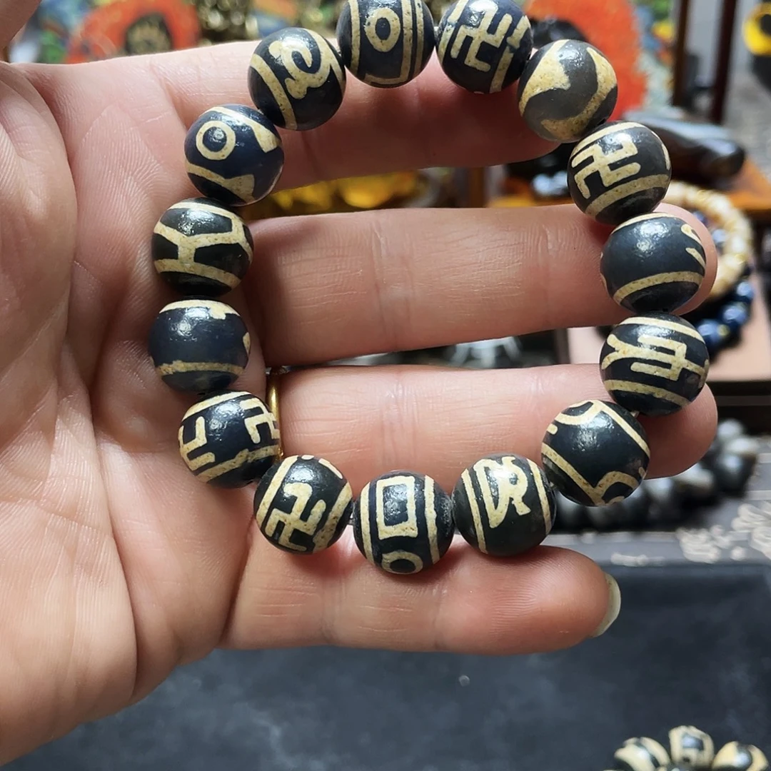 玛瑙/玉髓未镶嵌多样性发一