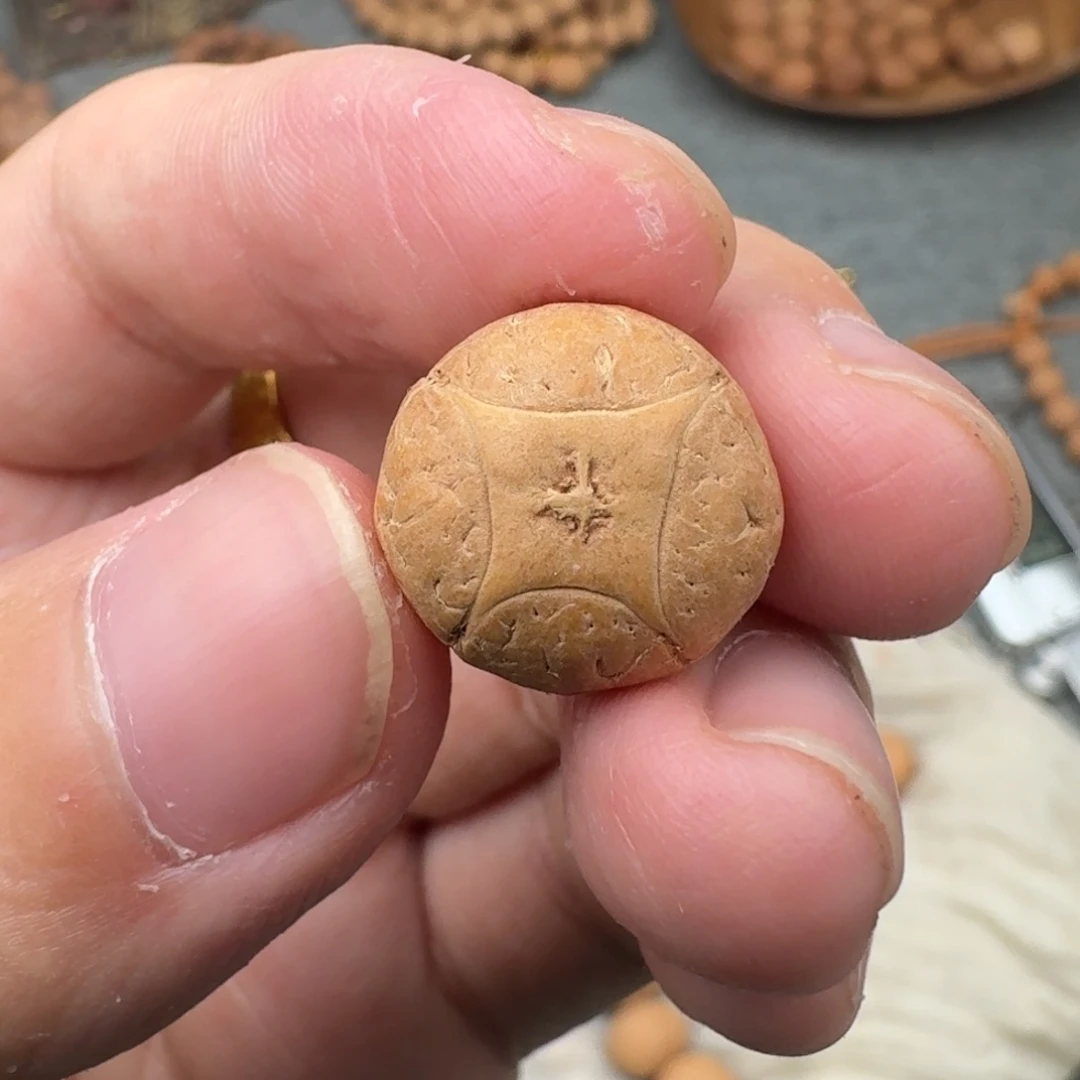 凤眼菩提吊坠麒麟15mm