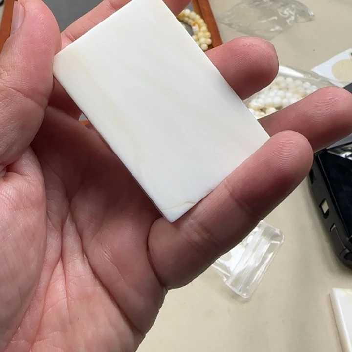 白玉菩提吊坠白色8965