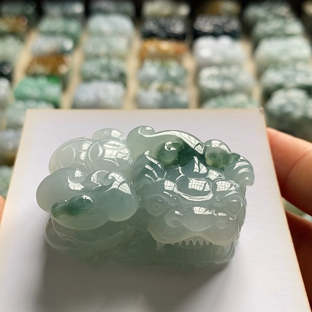 颈饰未镶嵌翡翠天然翡翠貔貅吊坠