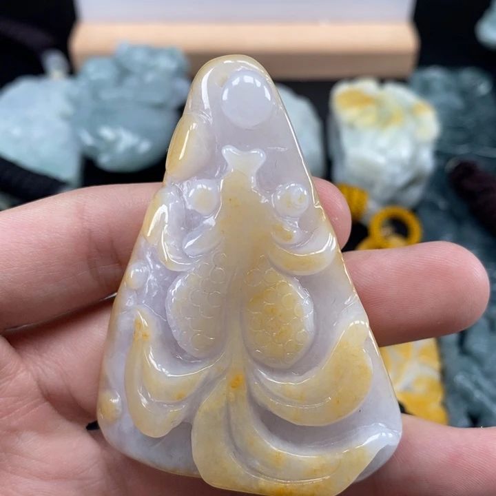 翡翠未镶嵌颈饰天然保真a货翡翠