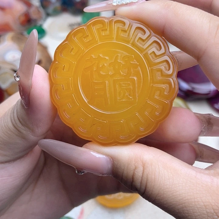 未镶嵌颈饰玛瑙/玉髓