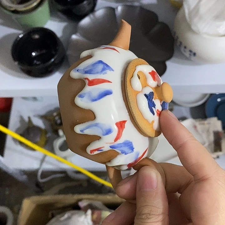 陶瓷艺术品及陶瓷壶