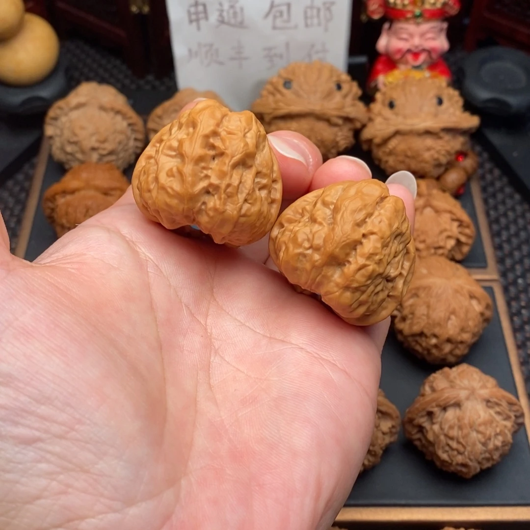 文玩核桃把件镶嵌款蛤蟆36边40肚