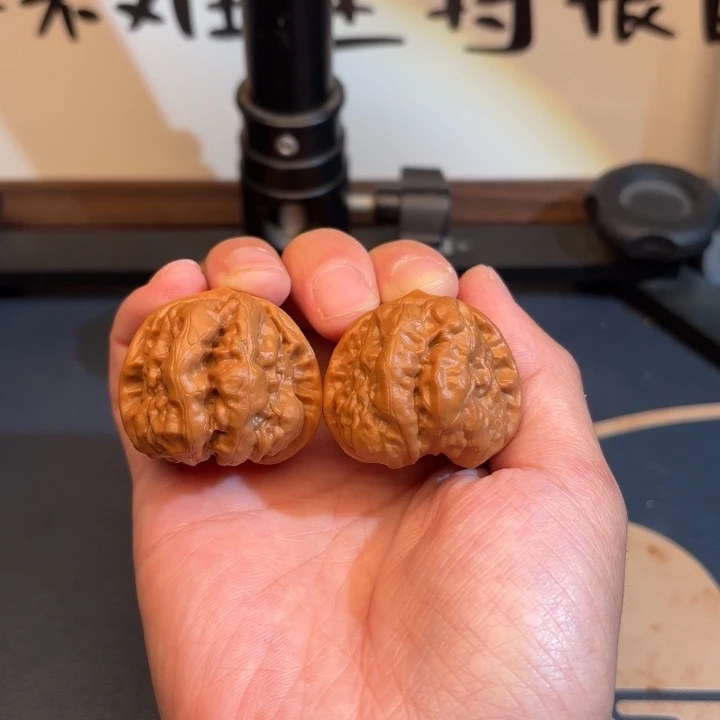 核桃蛤蟆头文玩核桃36