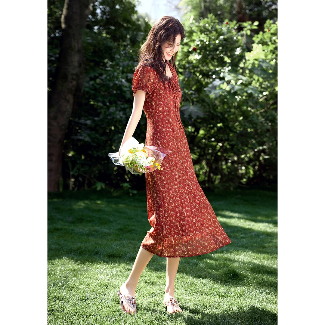 XWI/欣未2025夏度假风飘逸收腰显瘦雪纺连衣裙花间漫步浪漫连衣裙