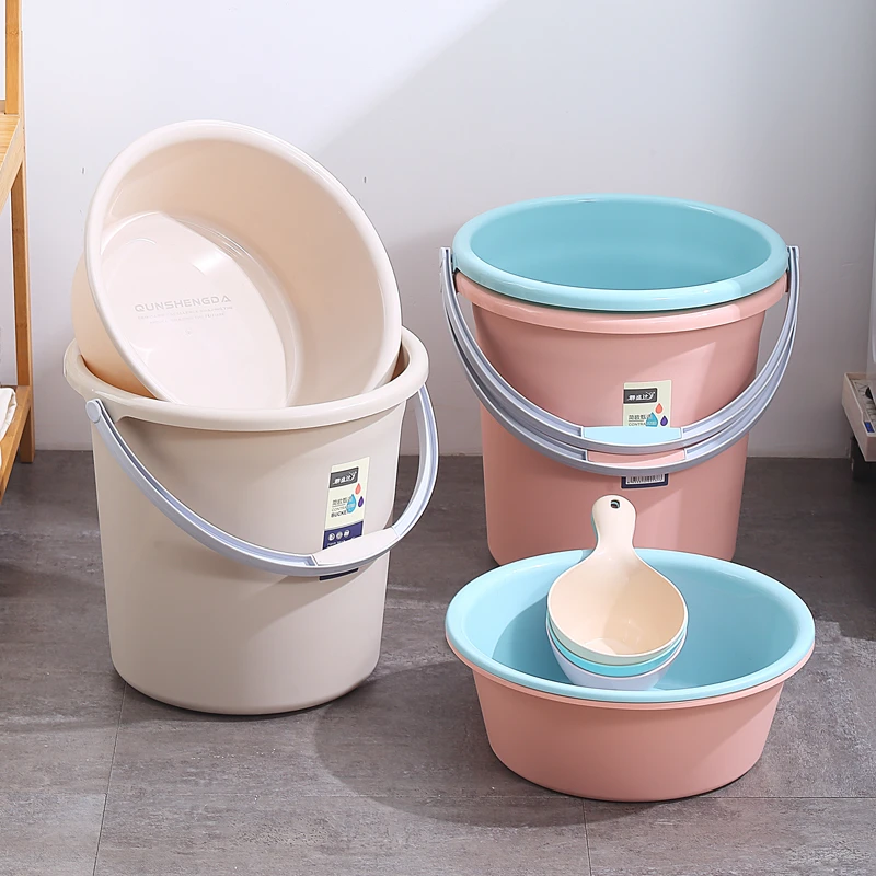 手提水桶家用装水桶塑料桶多功能加厚防摔学生宿舍洗澡洗衣泡脚桶
