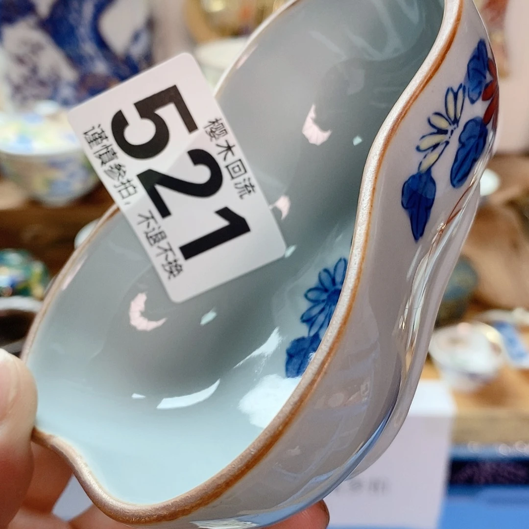 瓷片阿*精美瓷器。。。。。。。。