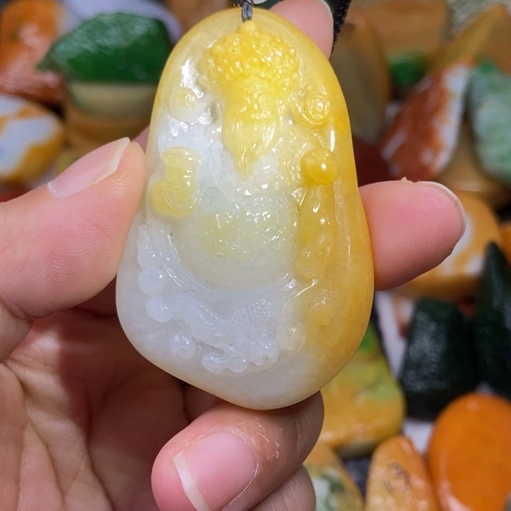 翡翠未镶嵌挂件缅甸翡翠