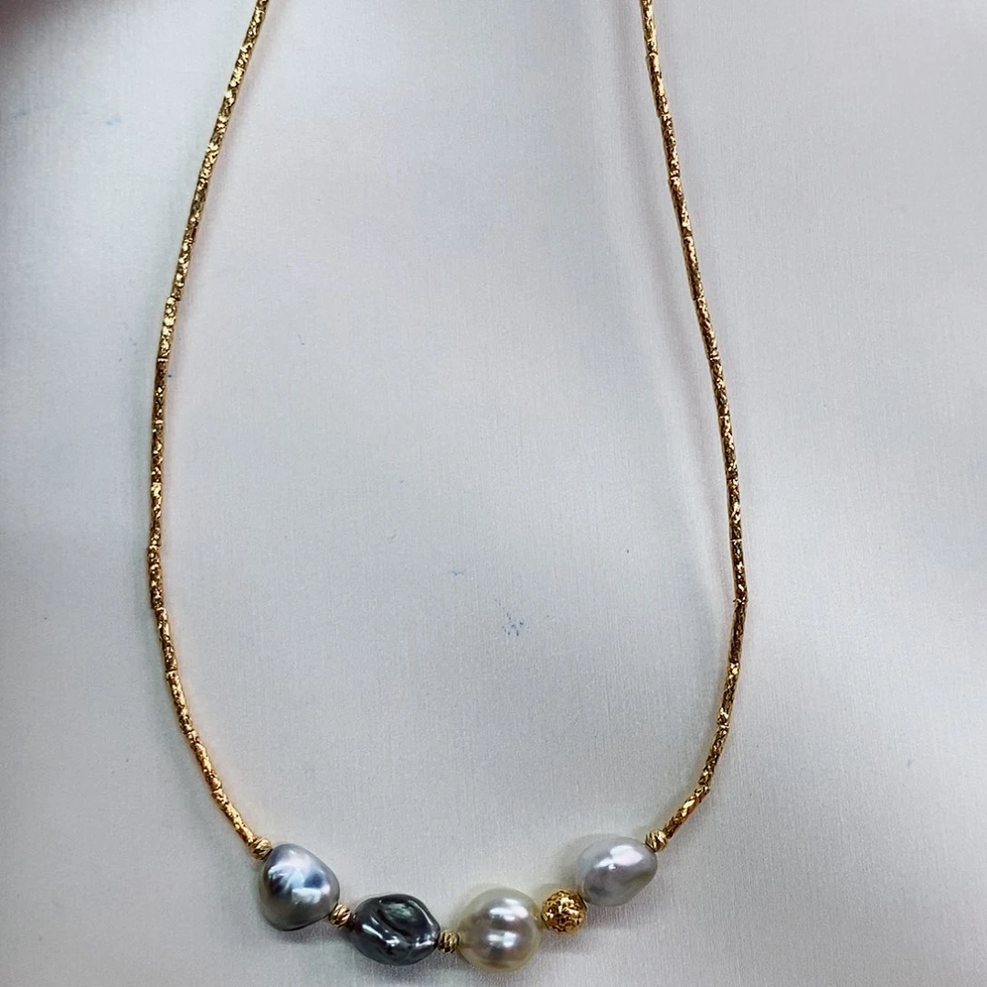 颈饰18K金镶嵌海水珍珠Keshi